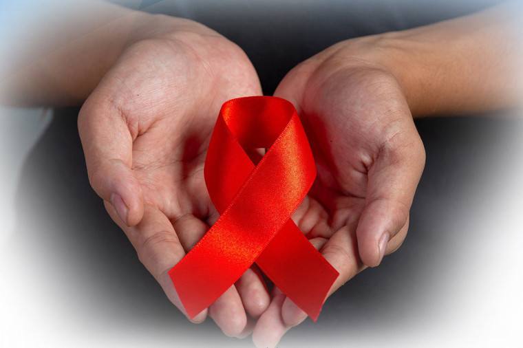О старте «горячей линии» по профилактике ВИЧ-инфекции.